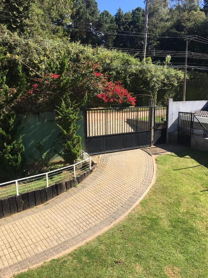 Excelente Casa, Bairro Nobre Em Campos Do Jordao Villa Exteriör bild