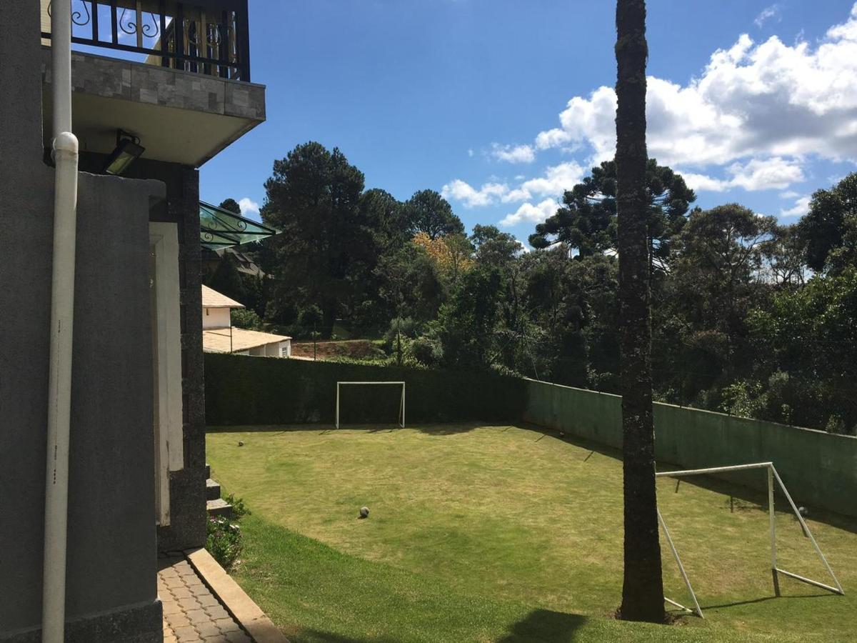 Excelente Casa, Bairro Nobre Em Campos Do Jordao Villa Exteriör bild